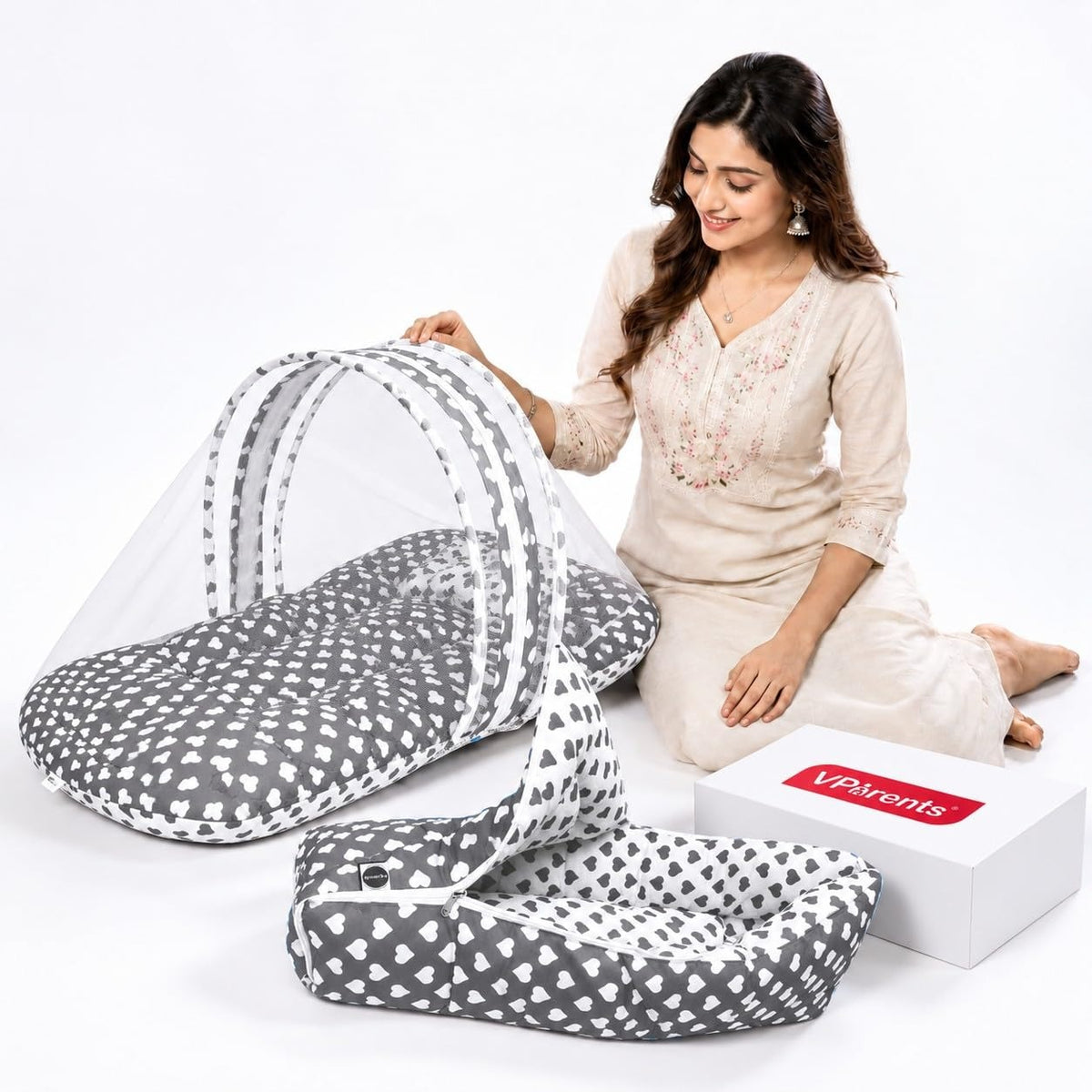 VParents Cheeky Cheeky Baby Bedding Set with Pillow and Sleeping Bag Combo