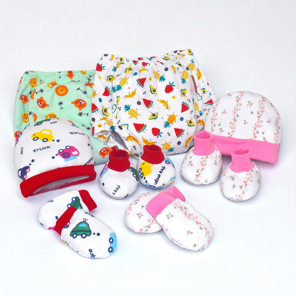 VParents New born Combo gift set for baby boy and girl 2 cap mitten booties and 2 underwears(0 -6 month) Assorted Design pack of 8