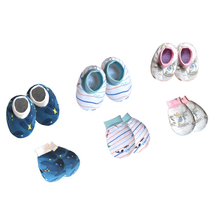 Baby Mitten and Booties Set New Born Printed Gloves & Socks Combo (Multicolor,0-6 Months) Pack of -3