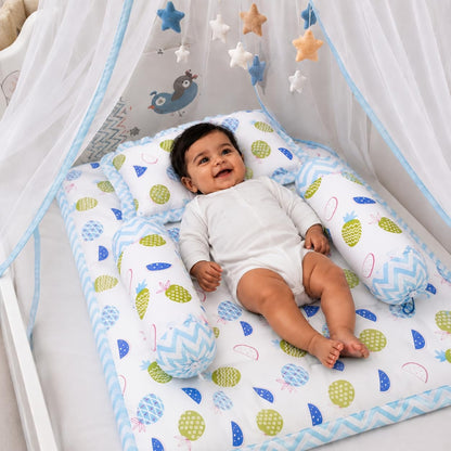 VParents Cheeky Cheeky Baby 4 Piece Bedding Set with Pillow and Bolsters