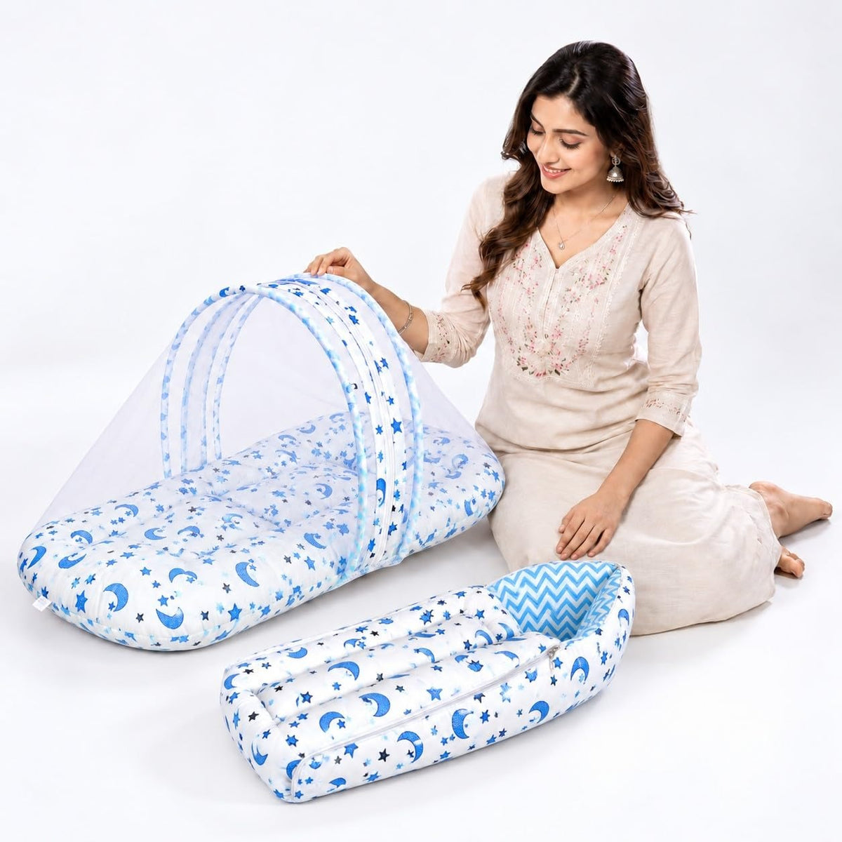 VParents Cheeky Cheeky Baby Bedding Set with Pillow and Sleeping Bag Combo