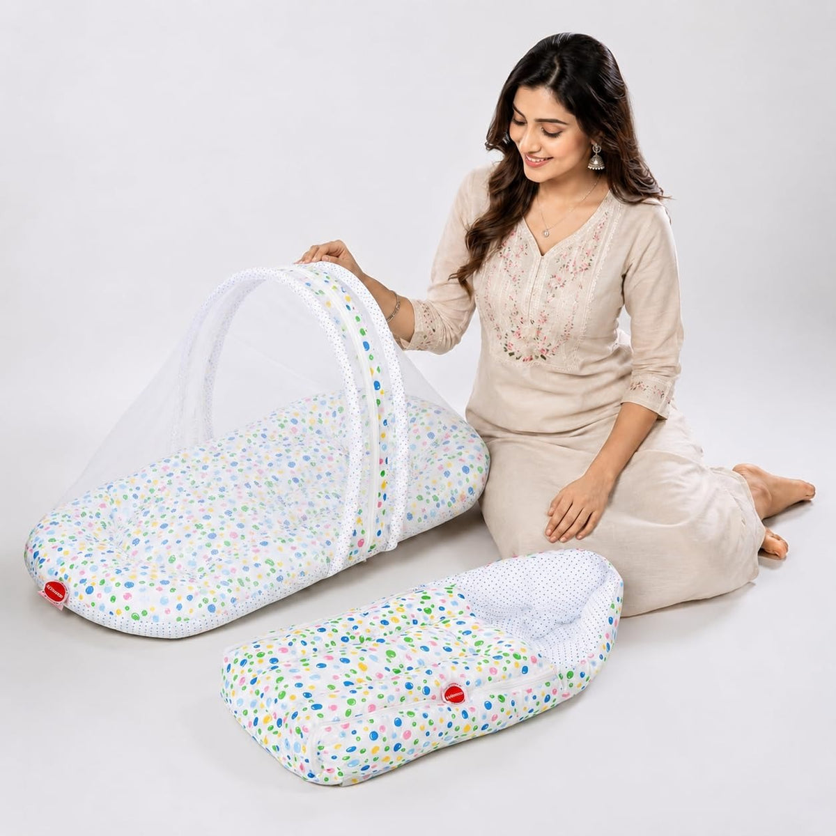VParents Cheeky Cheeky Baby Bedding Set with Pillow and Sleeping Bag Combo