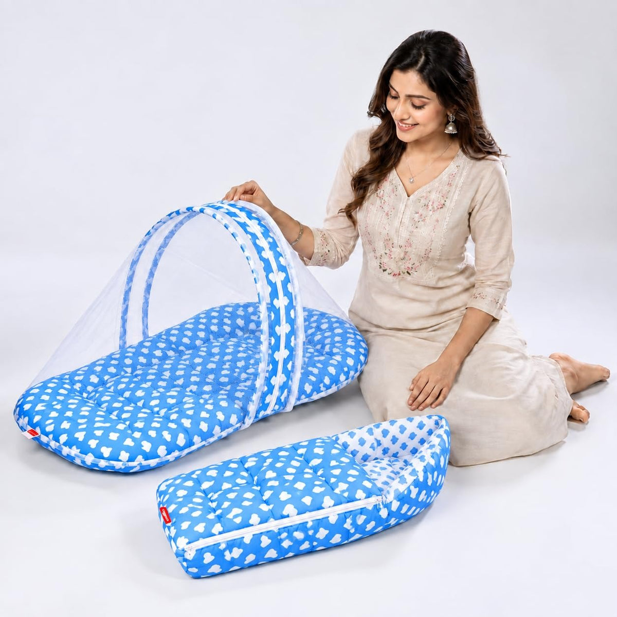VParents Cheeky Cheeky Baby Bedding Set with Pillow and Sleeping Bag Combo