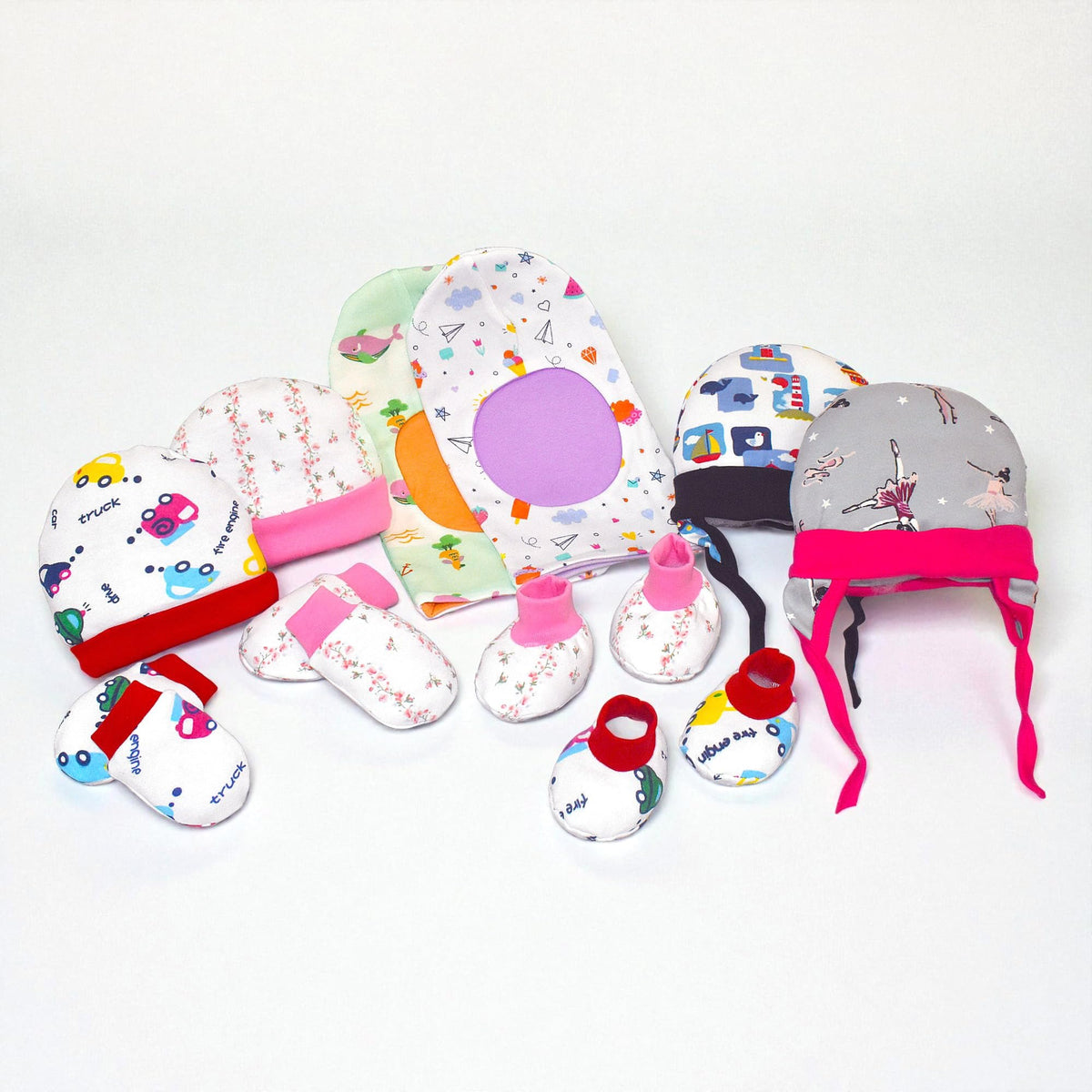VParents New born Combo gift set for baby boy and girl 2 cap mitten booties and 2 tying cap and monkey cap(0 -6 month) Pink Assorted Design pack of 10