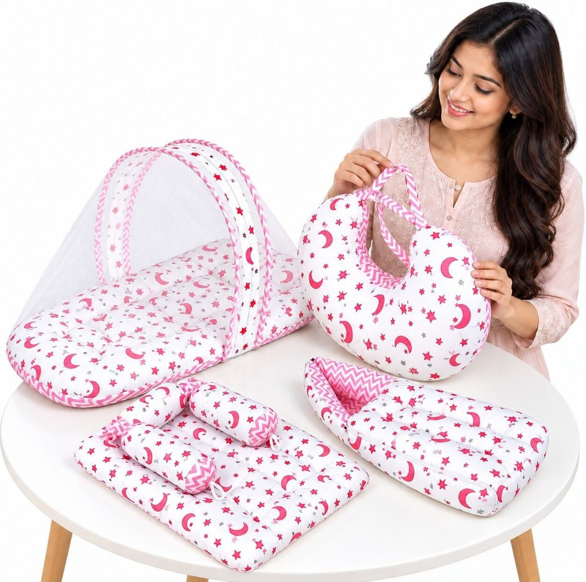 VParents Cheeky Cheeky Baby 4 Piece Bedding Set with Pillow and Bolsters Sleeping Bag and Bedding Set Combo